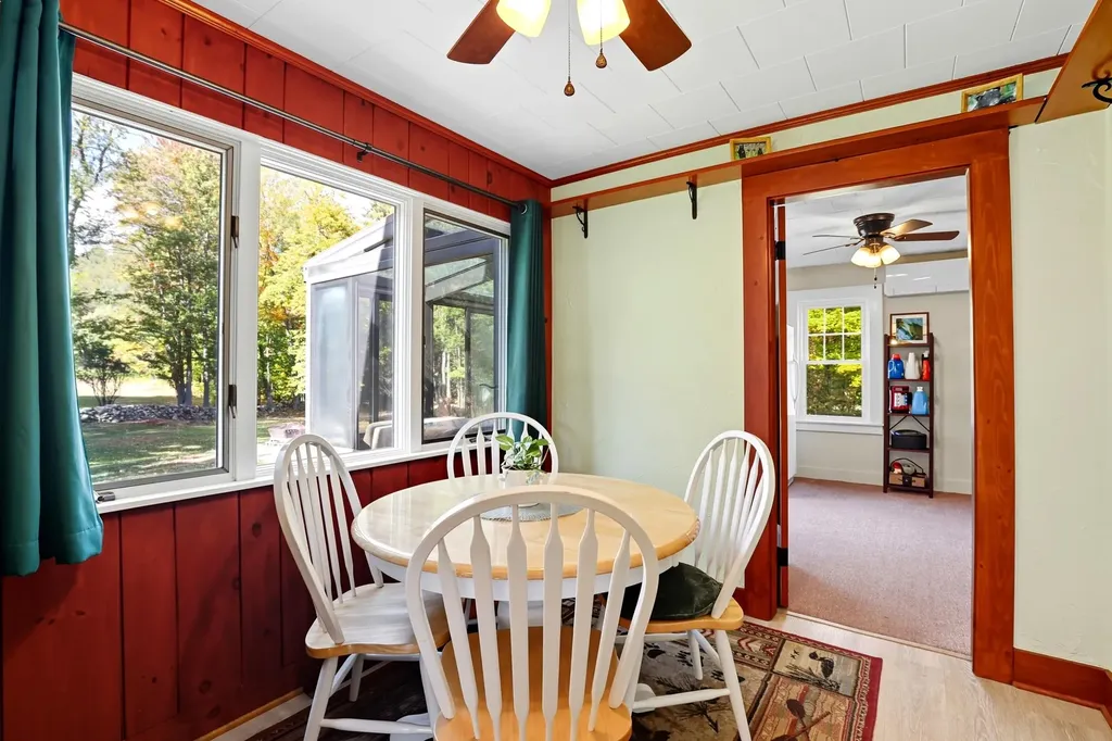 304 White Oaks Road Laconia NH 03246