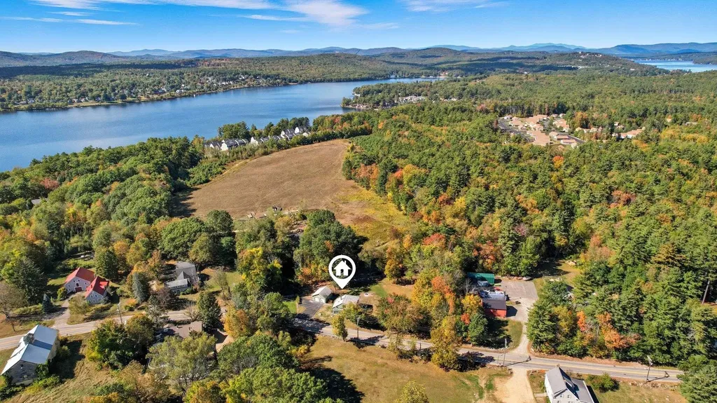 304 White Oaks Road Laconia NH 03246