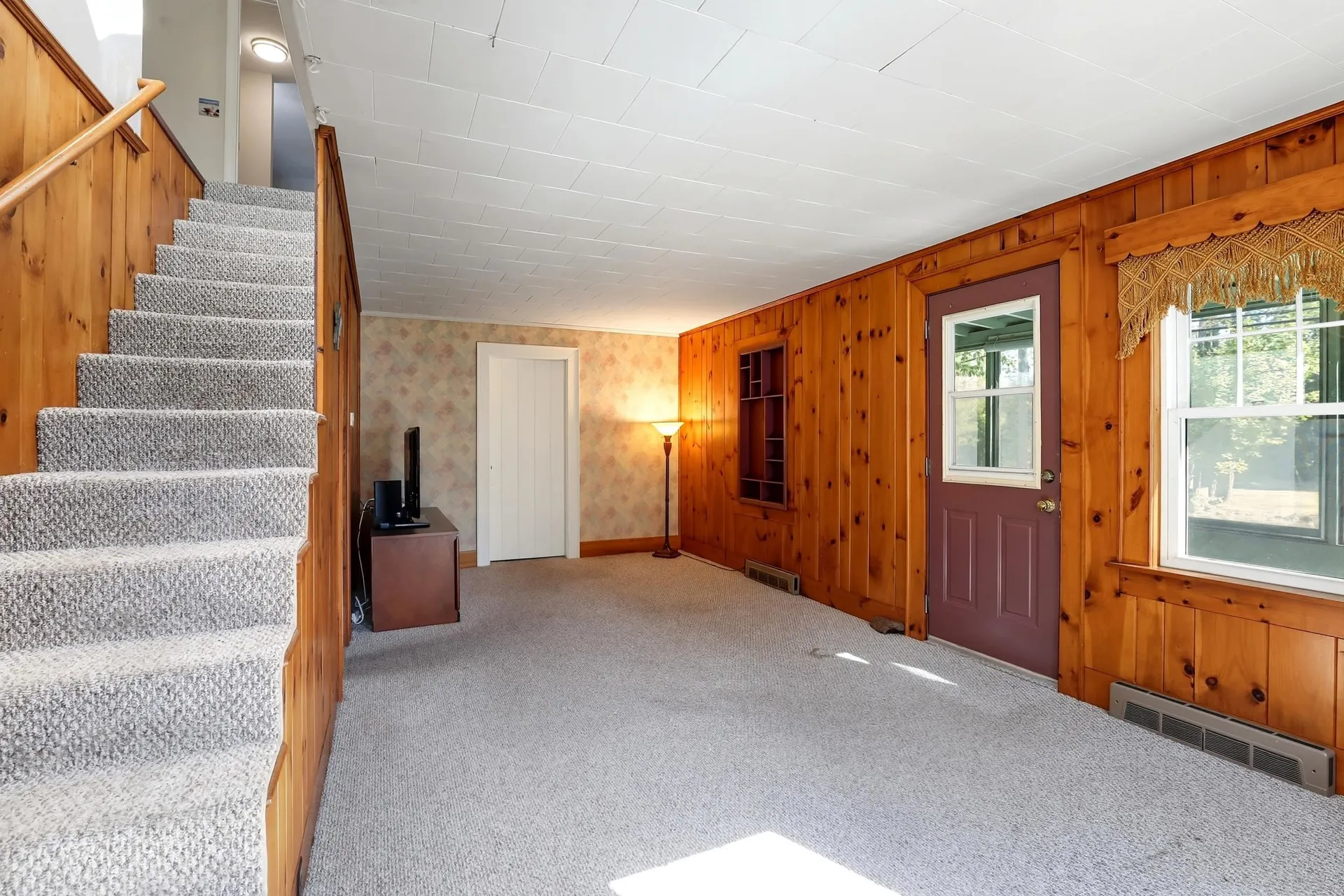 304 White Oaks Road Laconia NH 03246