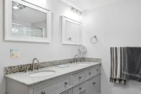 304 White Oaks Road Laconia NH 03246