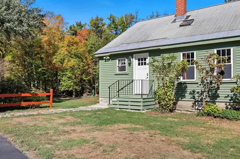 304 White Oaks Road Laconia NH 03246