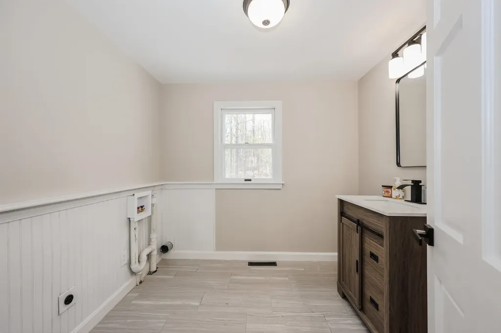 123 Prospect Hill Road Hancock NH 03449