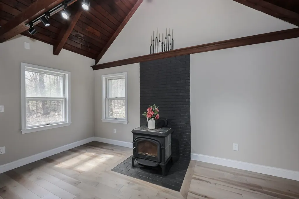 123 Prospect Hill Road Hancock NH 03449