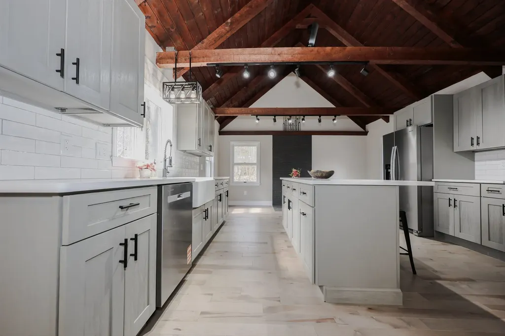 123 Prospect Hill Road Hancock NH 03449