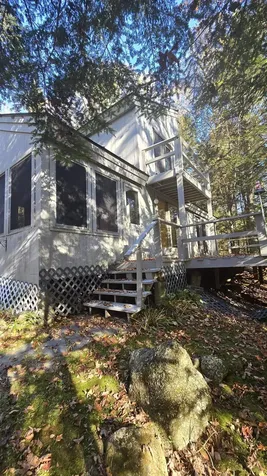 64 Troon Drive Grantham NH 03753