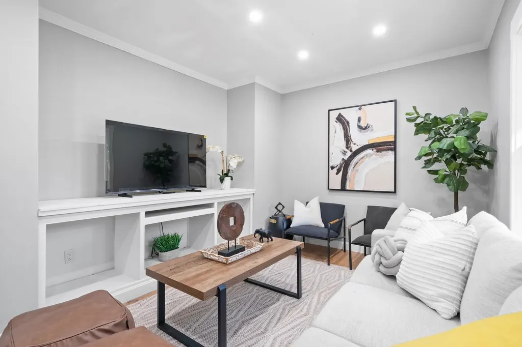 16 Webber Hill Road Swanzey NH 03446