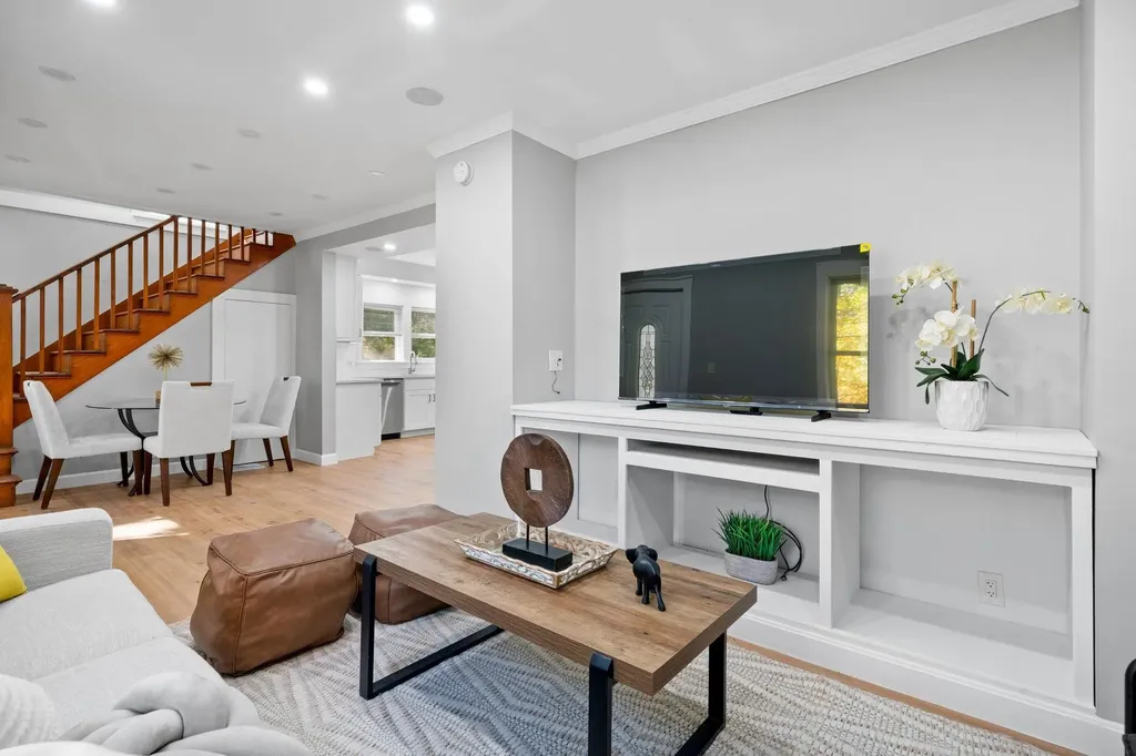 16 Webber Hill Road Swanzey NH 03446