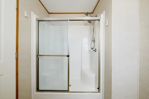 2 Cleo Circle Rochester NH 03868