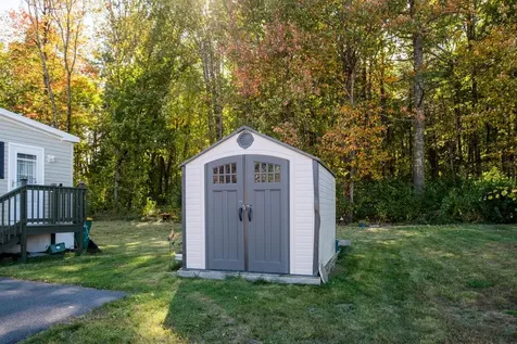 2 Cleo Circle Rochester NH 03868