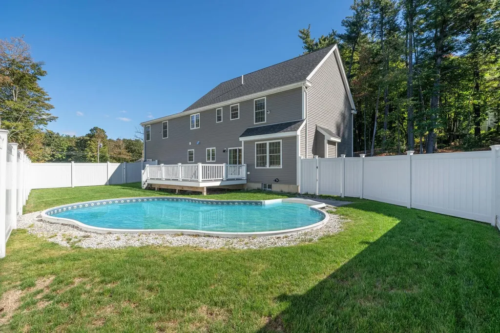 3 Paddington Place Nashua NH 03064