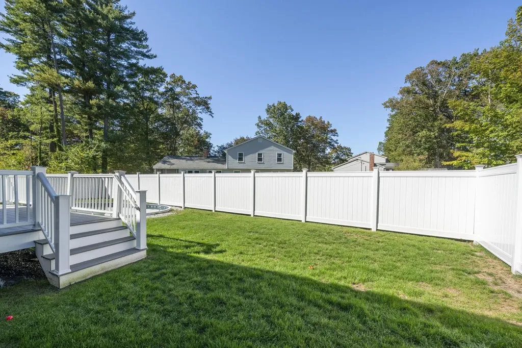 3 Paddington Place Nashua NH 03064