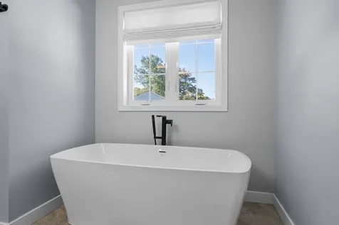 3 Paddington Place Nashua NH 03064