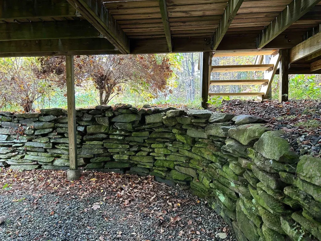 77 Winding Road West Windsor VT 05037