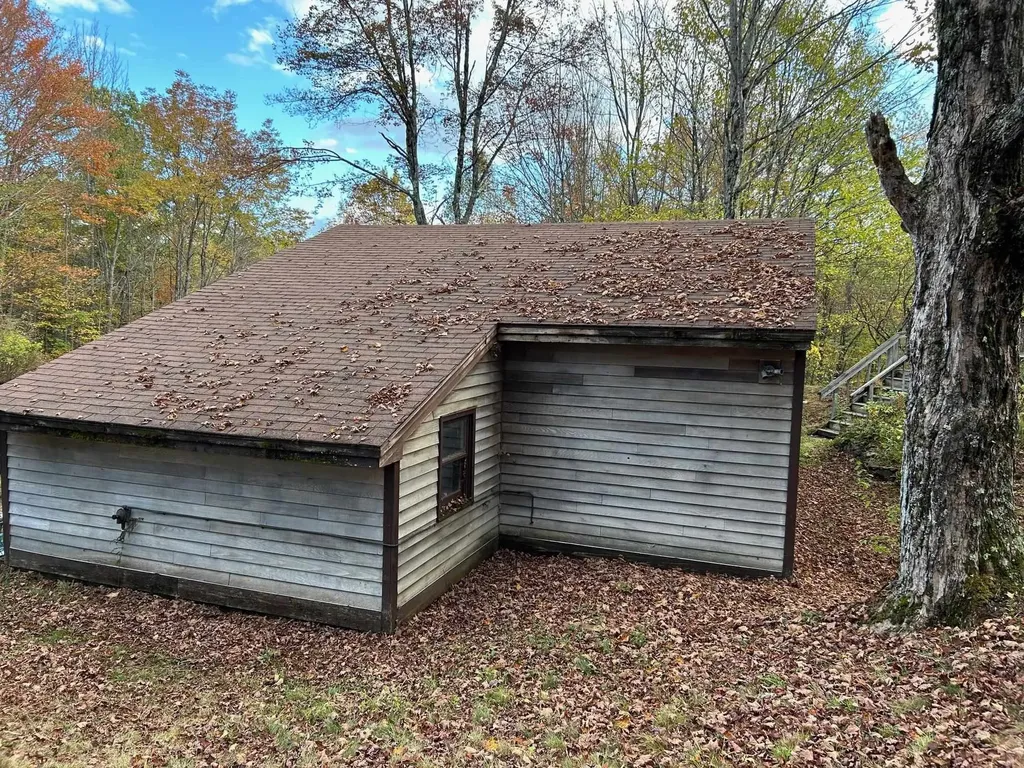 77 Winding Road West Windsor VT 05037