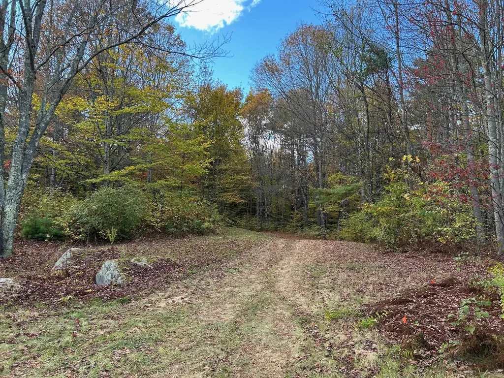 77 Winding Road West Windsor VT 05037