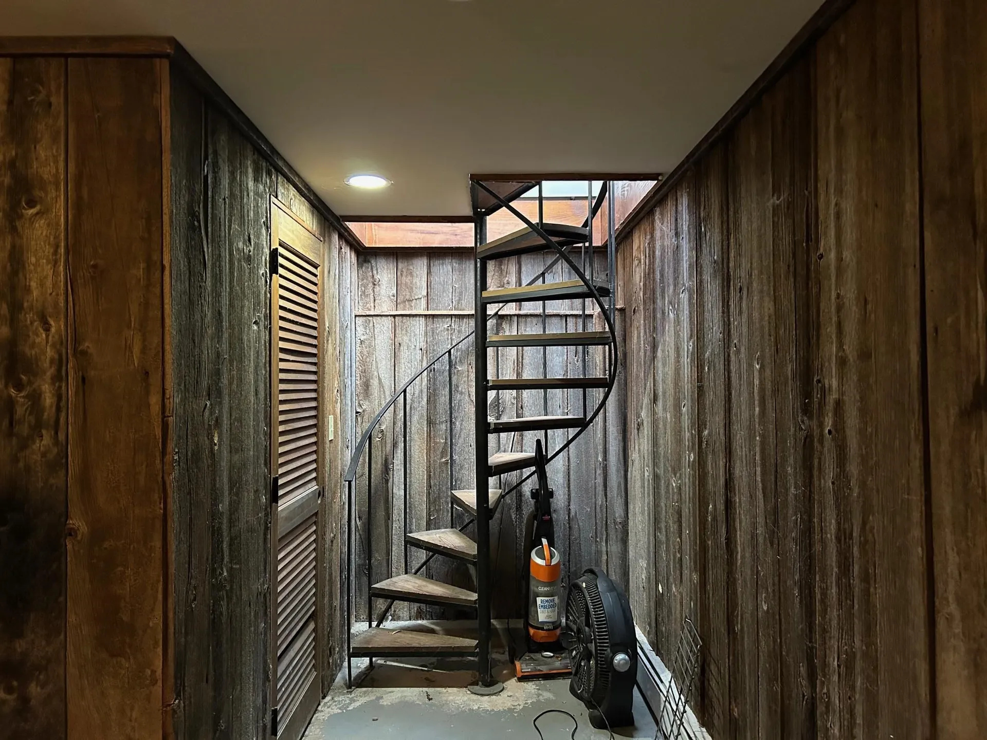 77 Winding Road West Windsor VT 05037