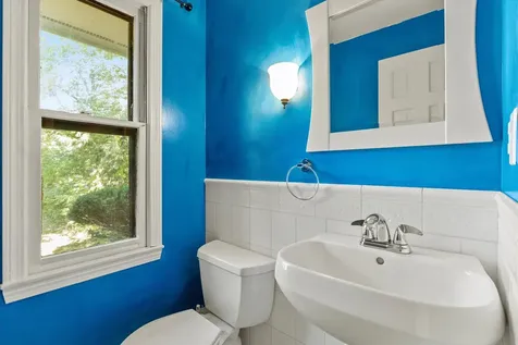 7 Fairhaven Road Nashua NH 03060