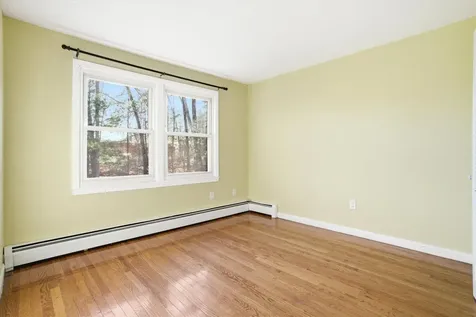 7 Fairhaven Road Nashua NH 03060