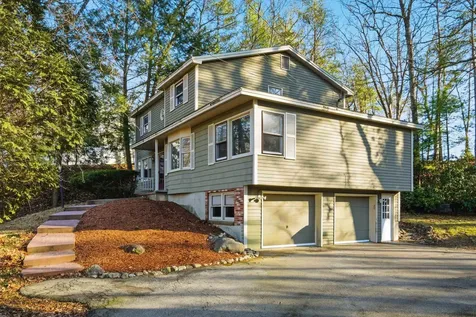 7 Fairhaven Road Nashua NH 03060