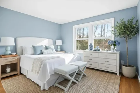 7 Fairhaven Road Nashua NH 03060