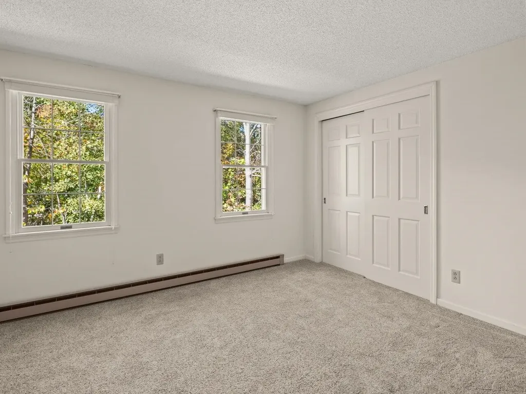 69 Joy Drive South Burlington VT 05403
