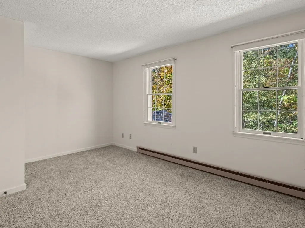 69 Joy Drive South Burlington VT 05403