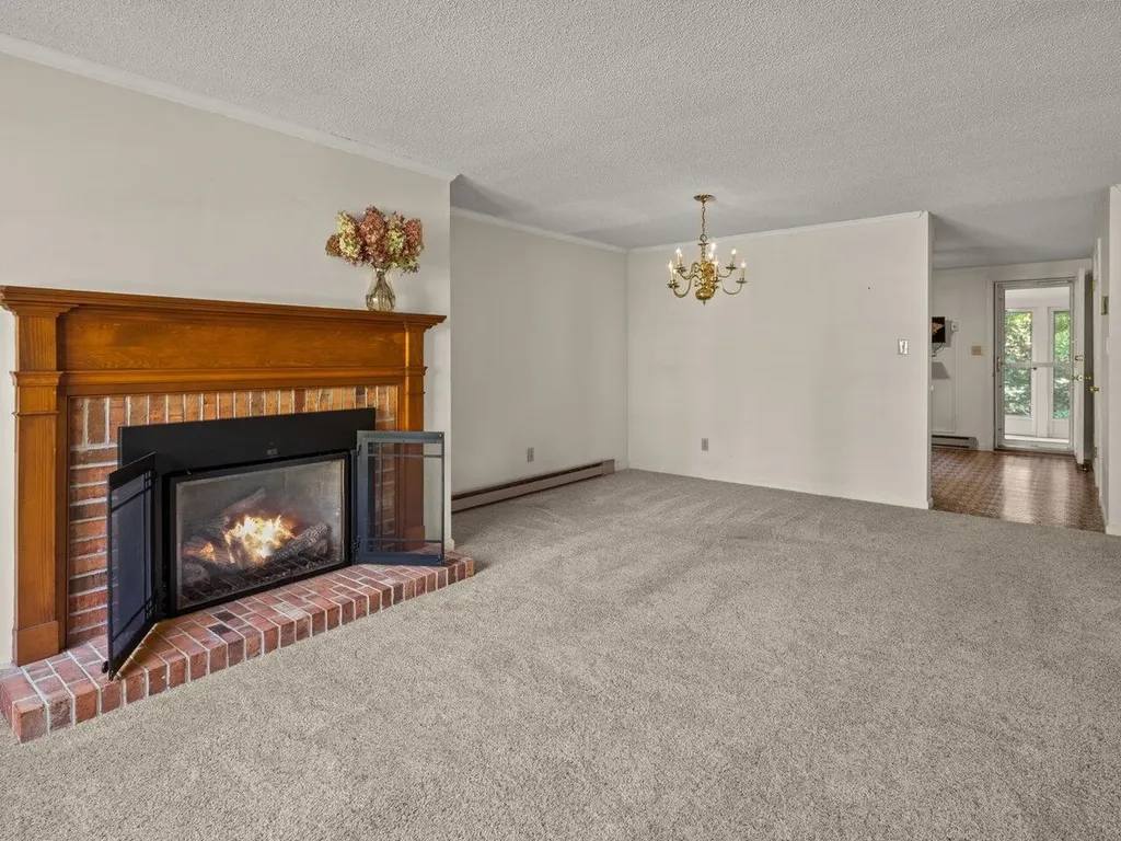 69 Joy Drive South Burlington VT 05403