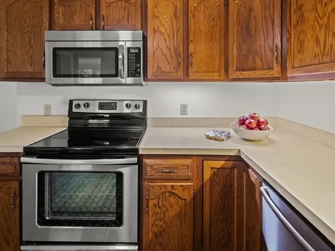 69 Joy Drive South Burlington VT 05403