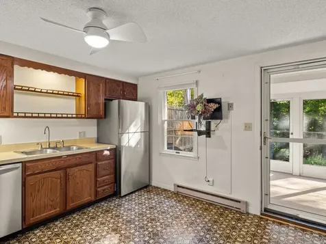 69 Joy Drive South Burlington VT 05403