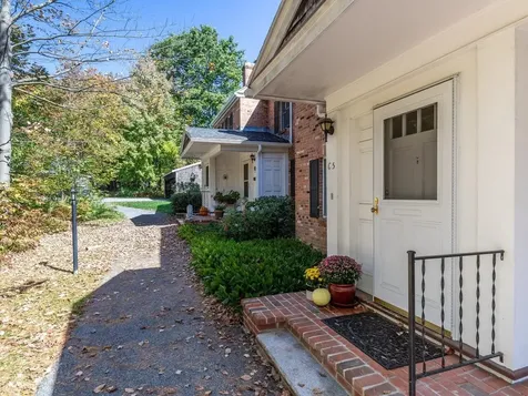 69 Joy Drive South Burlington VT 05403