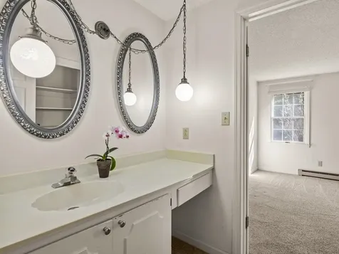 69 Joy Drive South Burlington VT 05403