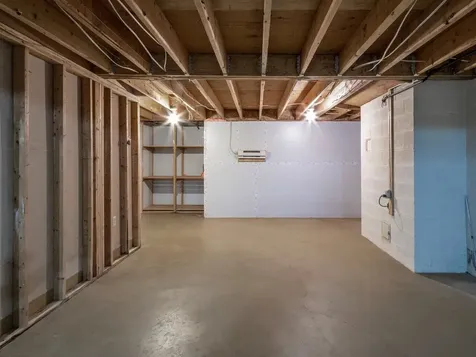 69 Joy Drive South Burlington VT 05403