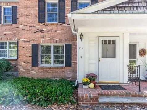 69 Joy Drive South Burlington VT 05403