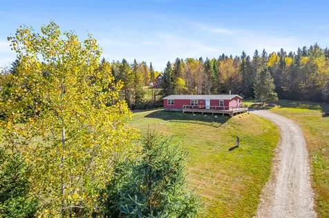 48 Jason Avenue Jefferson NH 03583