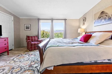 48 Jason Avenue Jefferson NH 03583