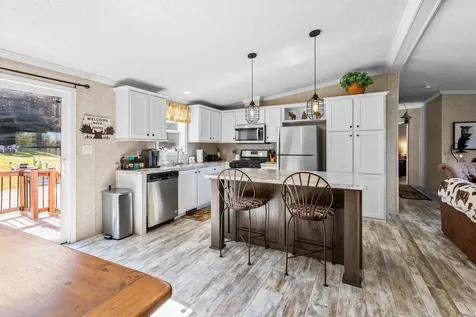 48 Jason Avenue Jefferson NH 03583