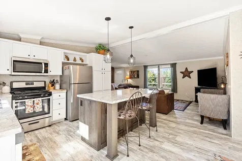 48 Jason Avenue Jefferson NH 03583