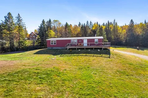 48 Jason Avenue Jefferson NH 03583