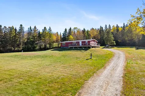 48 Jason Avenue Jefferson NH 03583