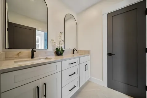 84 Young Road Gilford NH 03249