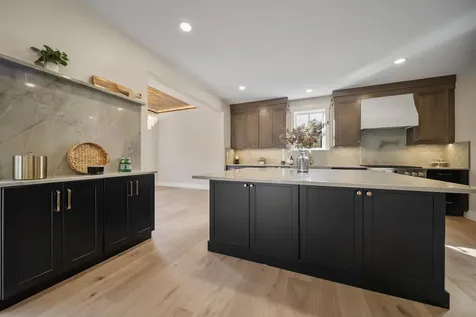 84 Young Road Gilford NH 03249