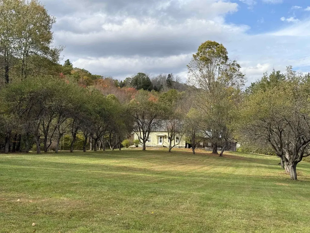 104 Karen Day Road Halifax VT 05358