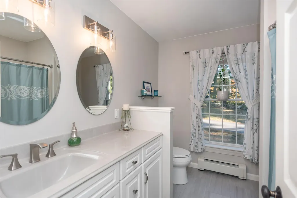 17 Jolly Farm Road Sutton NH 03221