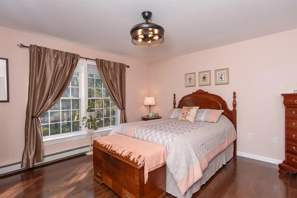 17 Jolly Farm Road Sutton NH 03221