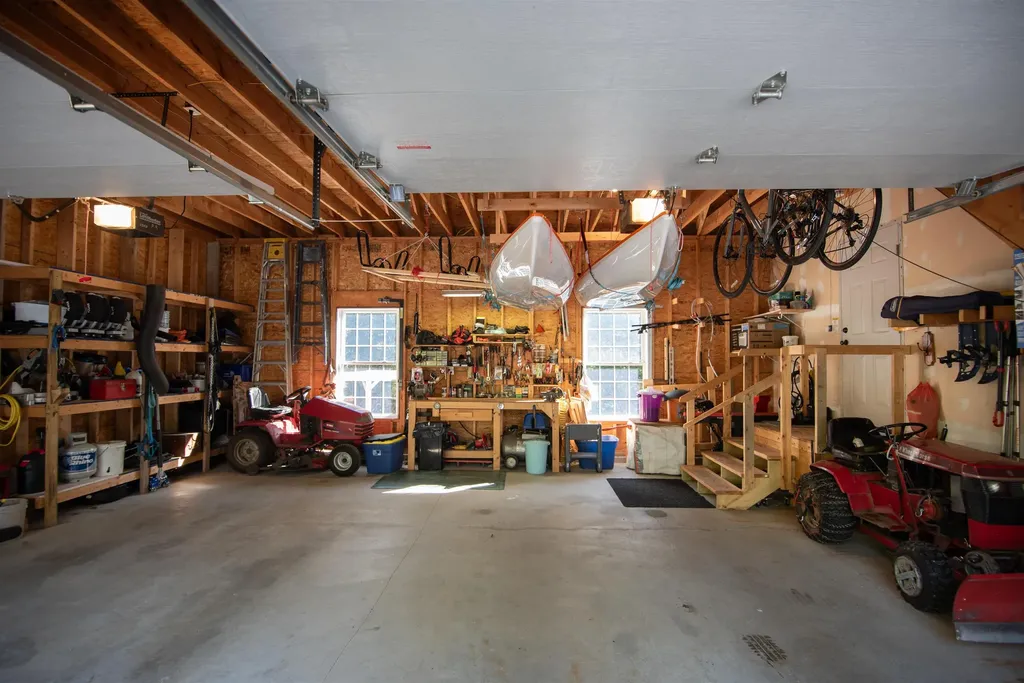 17 Jolly Farm Road Sutton NH 03221