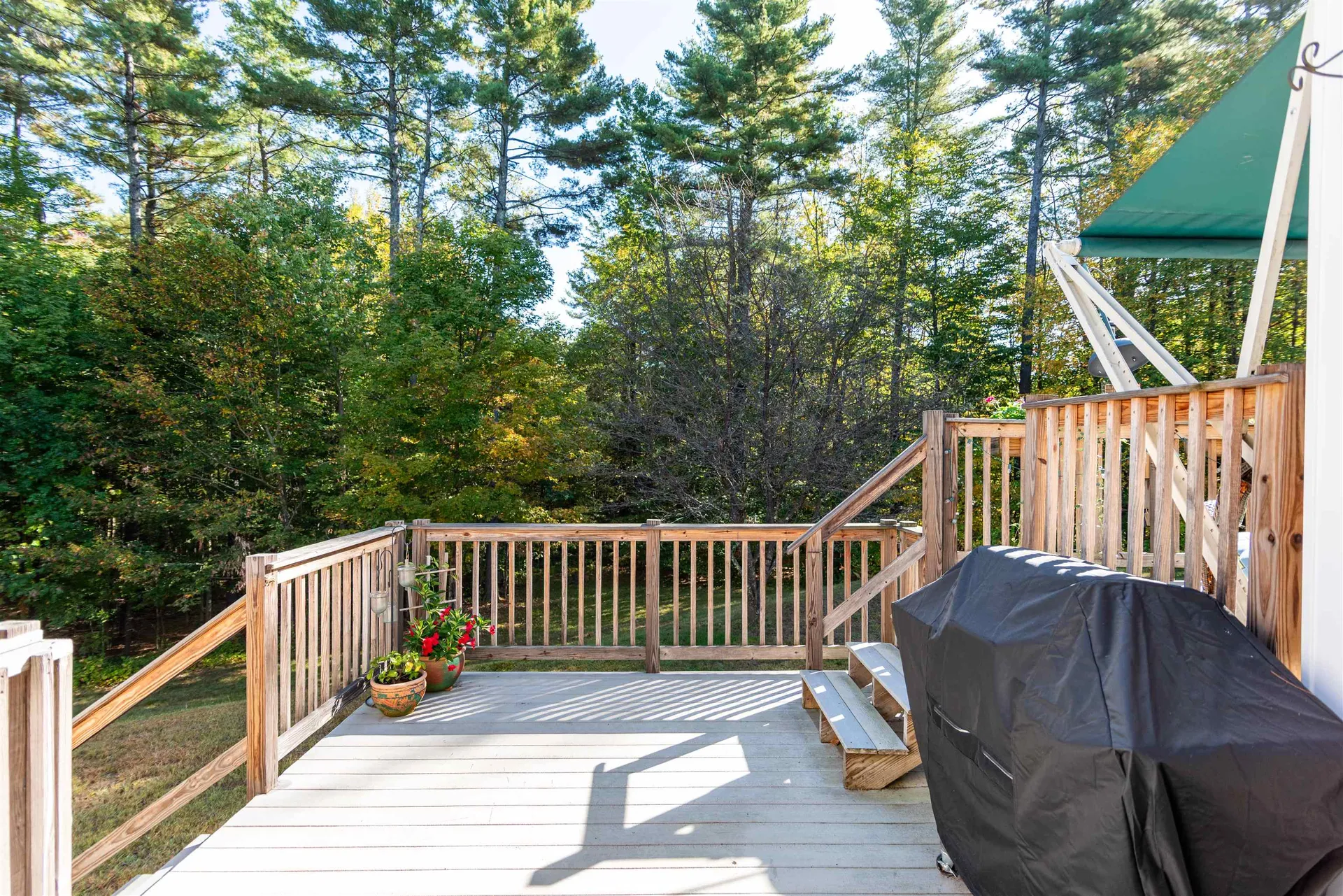 17 Jolly Farm Road Sutton NH 03221