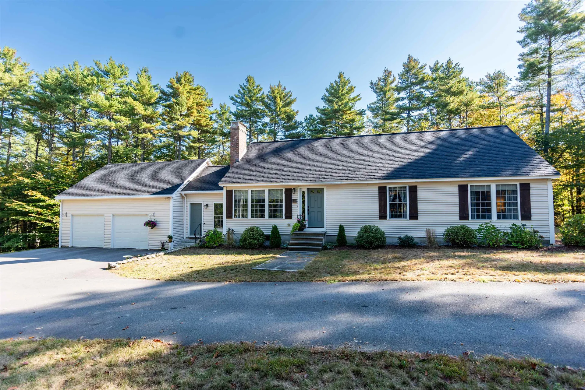 17 Jolly Farm Road Sutton NH 03221