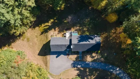 17 Jolly Farm Road Sutton NH 03221