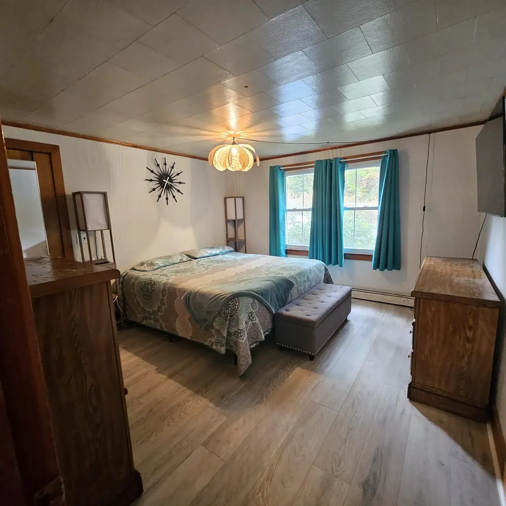 129 Marlborough Road Troy NH 03465