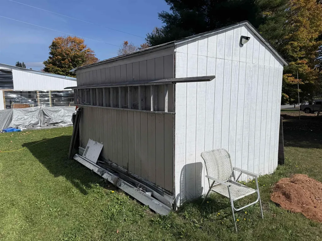 2477 Route 5 Derby VT 05829